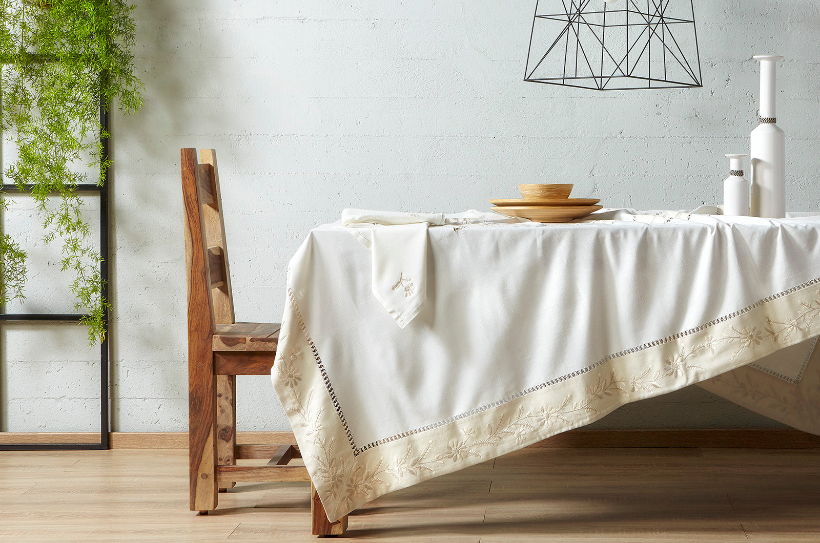 Σετ Τραπεζομάντηλο &amp; 8 Πετσέτες φαγητού Αιγαίον με Κέντημα 180X230 Cassia Beige