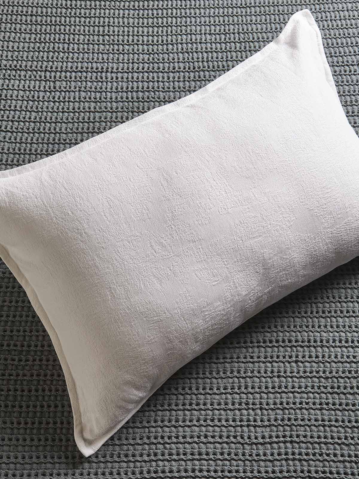 Διακοσμητική Μαξιλαροθήκη Cinnamons Heritage 1946 Jacquard Flower 51X76 / White