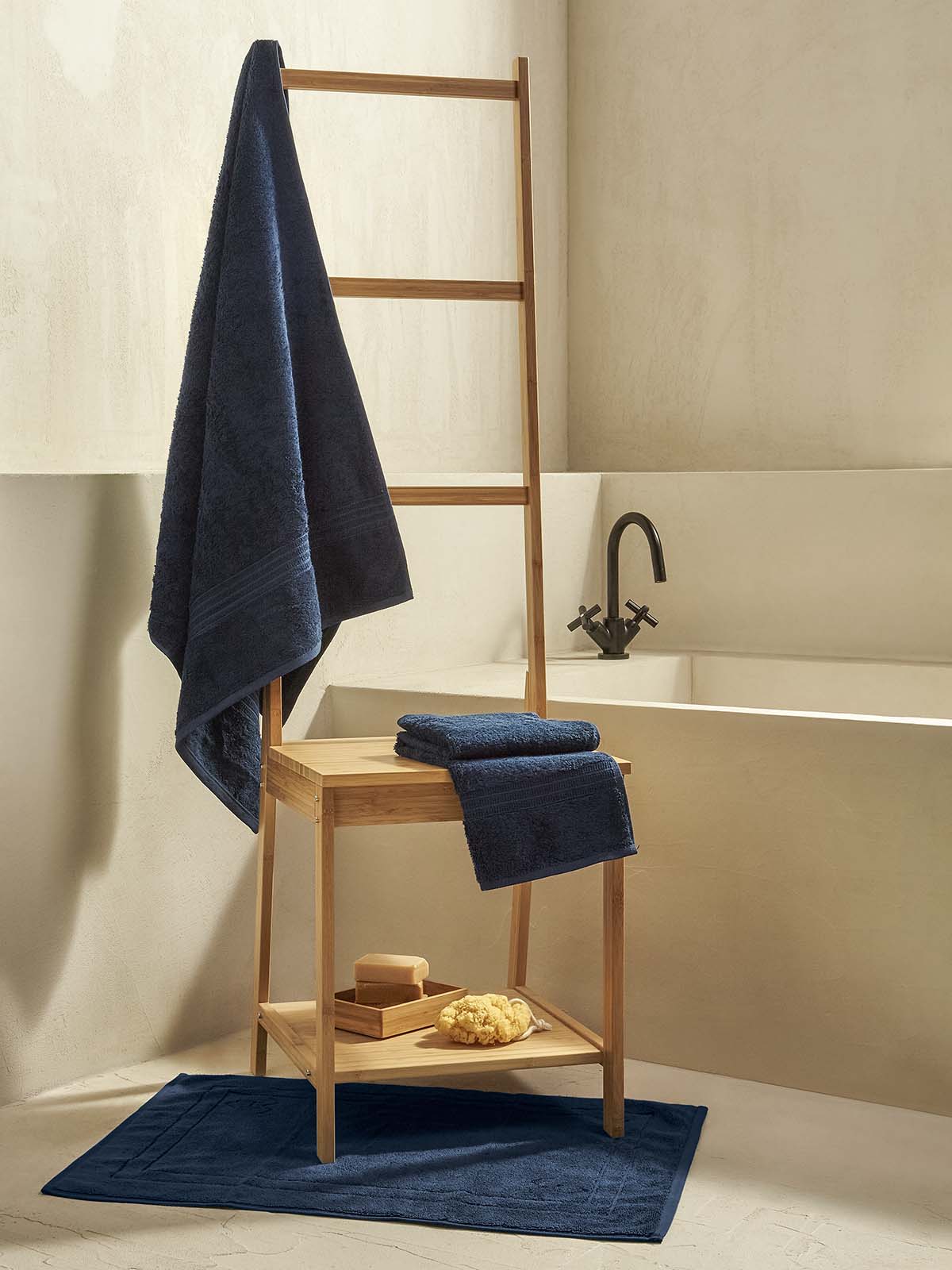 40X66+68X137+50X70 / Blue