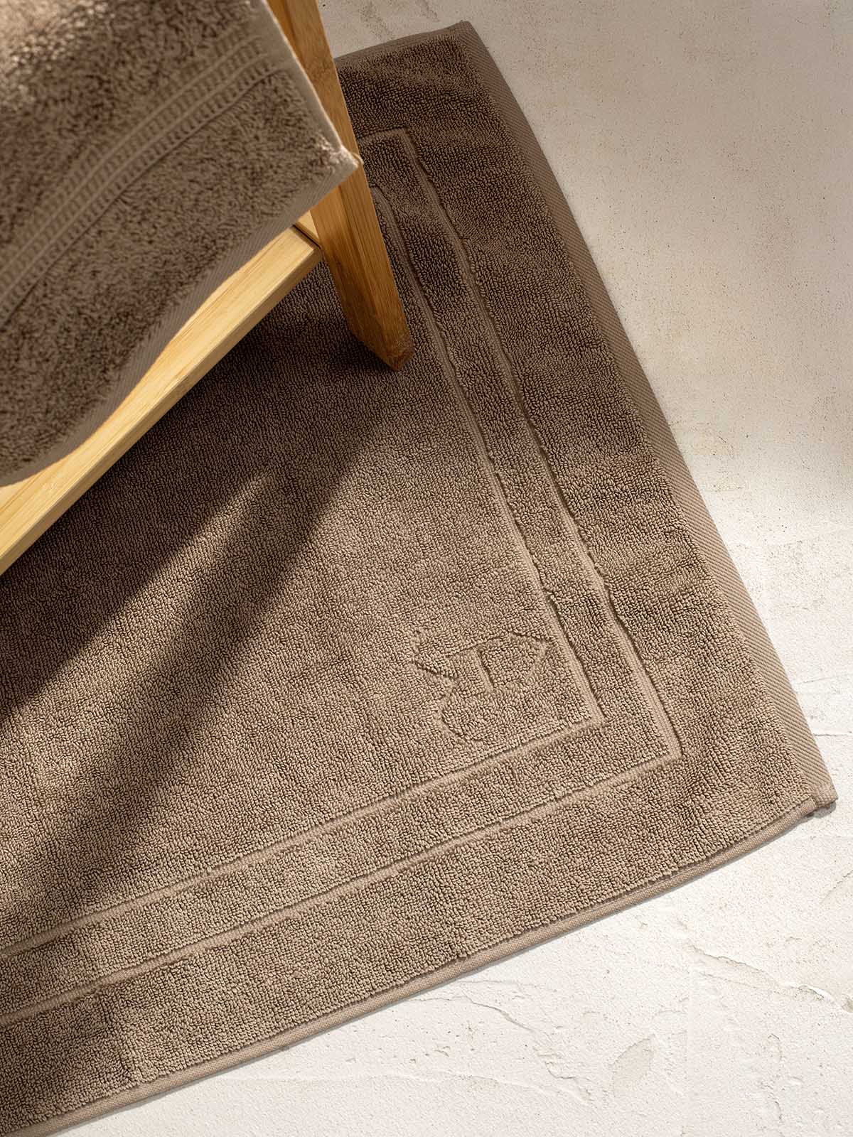 Σετ πετσέτες και χαλάκι μπάνιου homelovers organic 40X66+68X137+50X70 / Brown