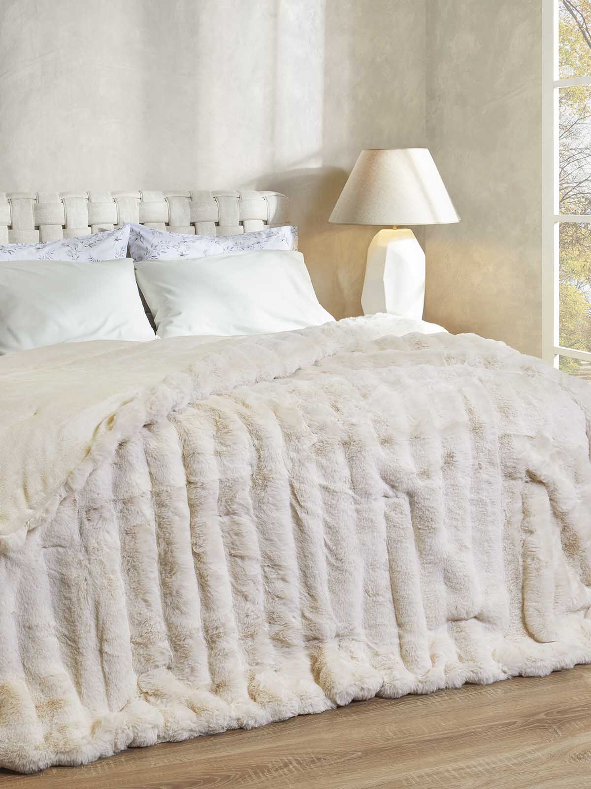 Κουβέρτα Γούνας Faux Rabbit Fur Waverly Dennis – Απαλή & Ζεστή