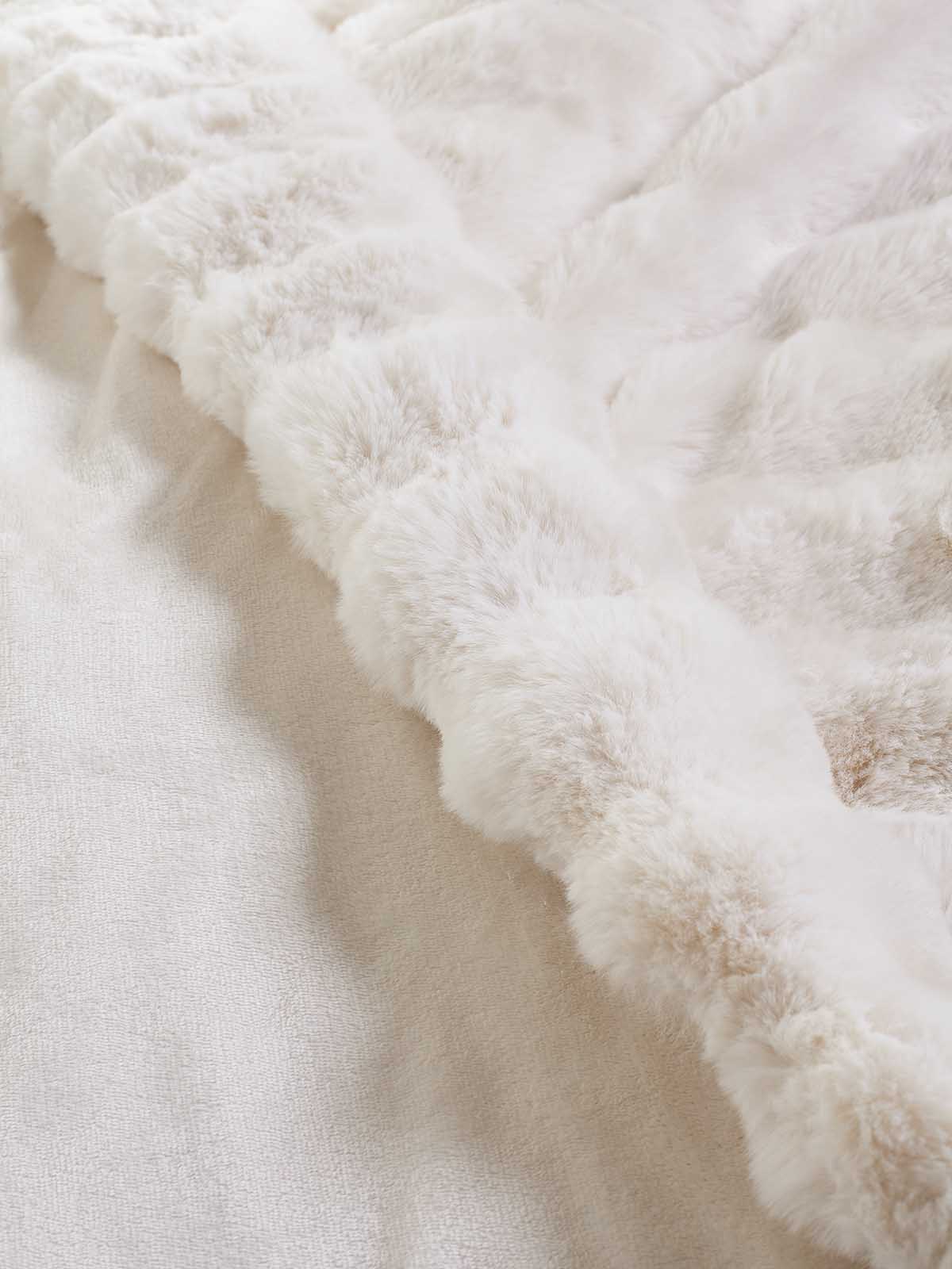 Κουβέρτα Γούνας Faux Rabbit Fur Waverly Dennis – Απαλή & Ζεστή