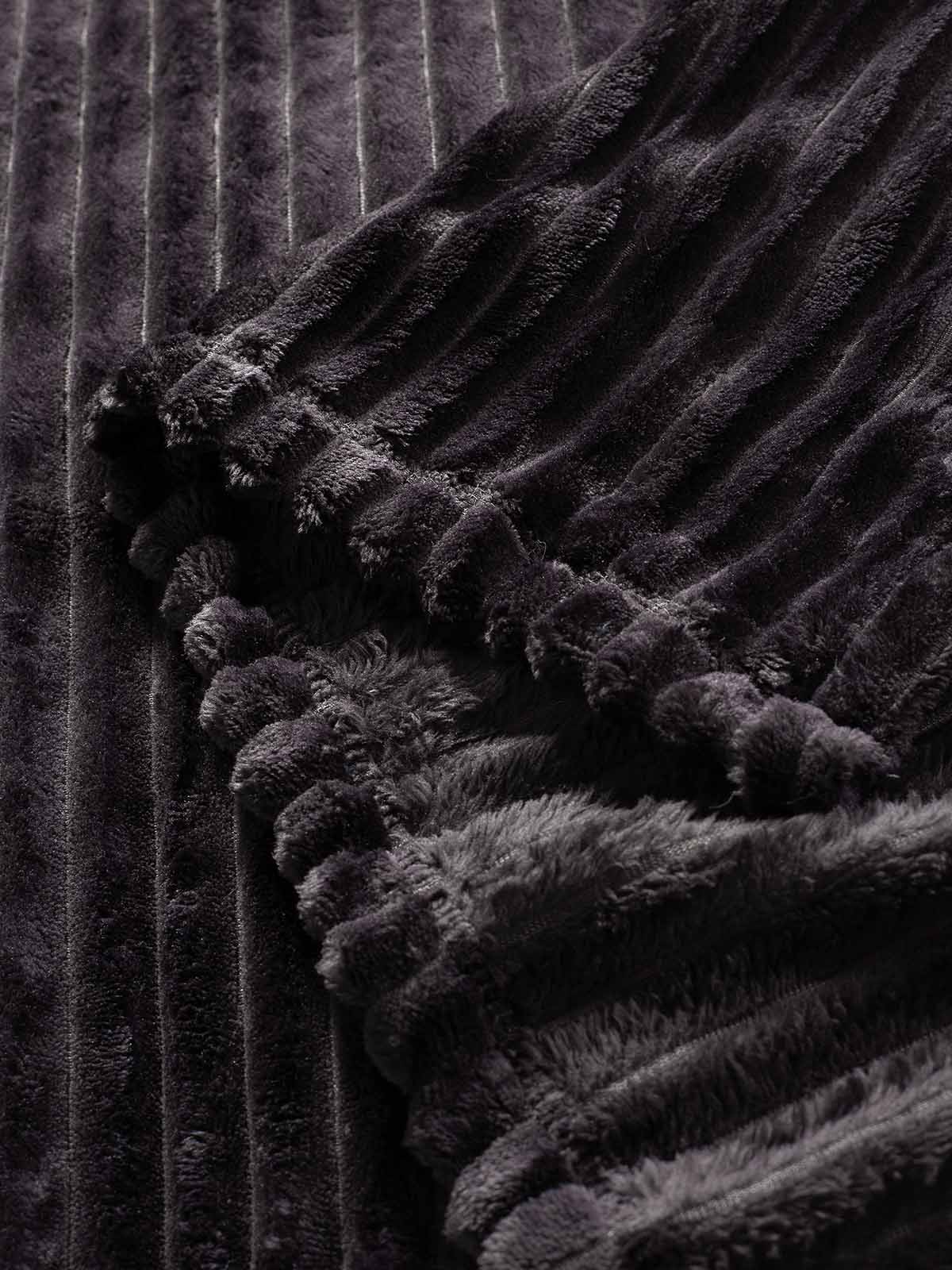 Κουβέρτα Βελουτέ Ανάγλυφη Comfy ΑΙΓΑΙΟΝ 220X240 Anthracite