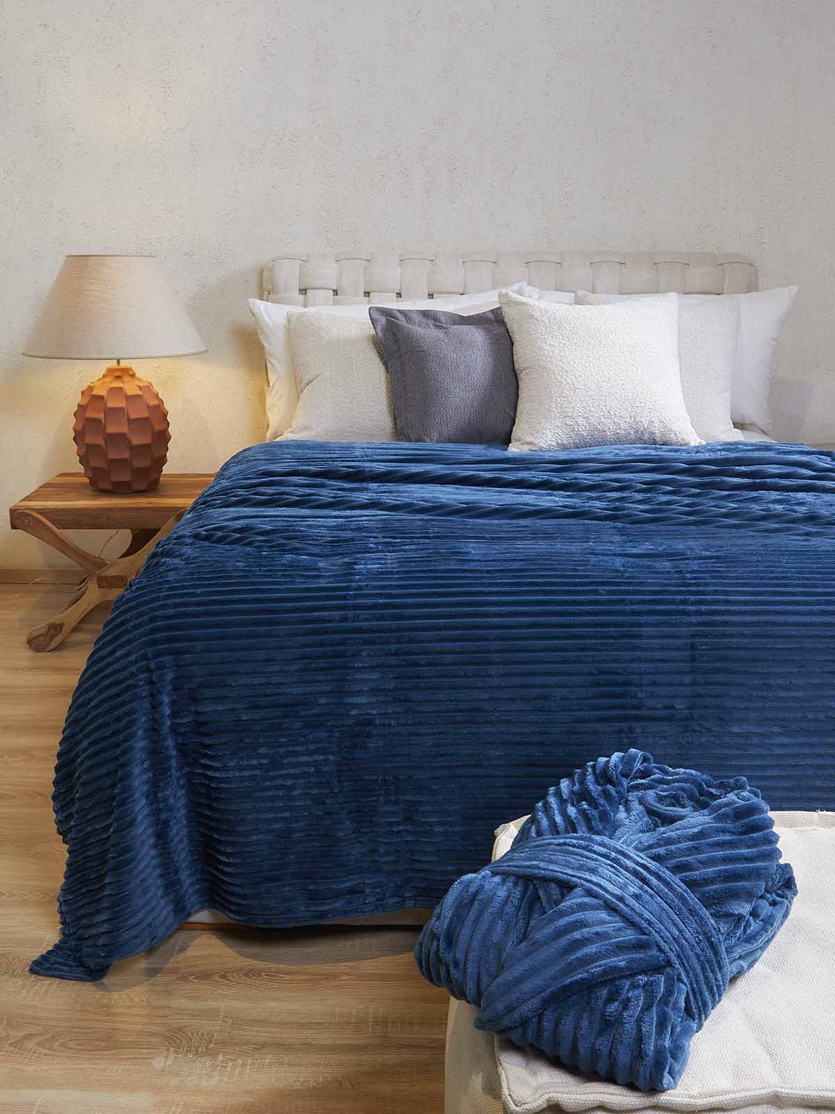 Κουβέρτα Βελουτέ Ανάγλυφη Comfy ΑΙΓΑΙΟΝ 220X240 Spruce